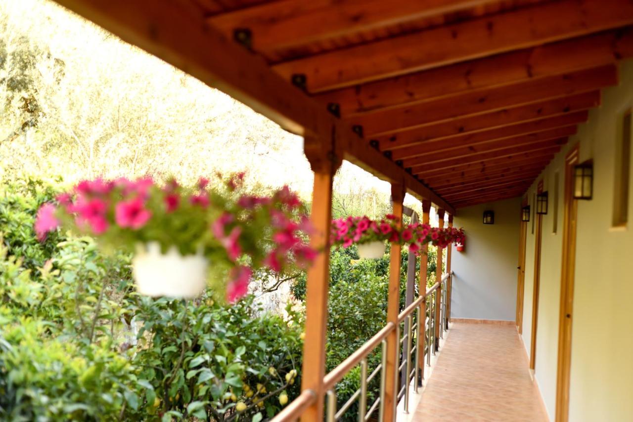 Hotel Ramosaco, Radhime, Vlore Extérieur photo