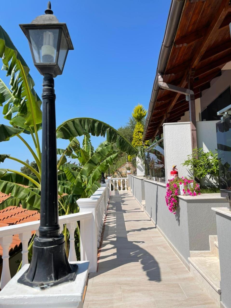 Hotel Ramosaco, Radhime, Vlore Extérieur photo