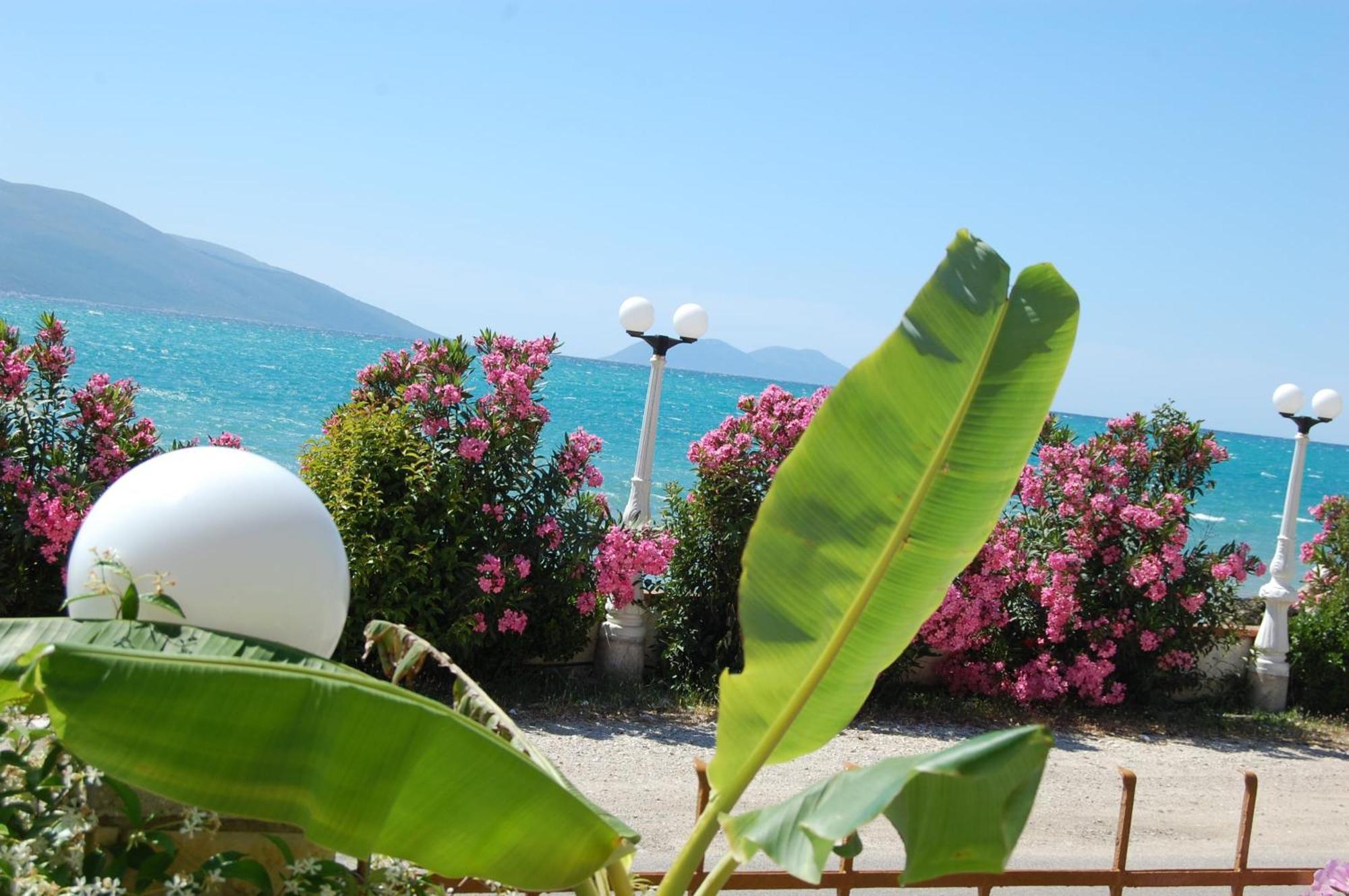 Hotel Ramosaco, Radhime, Vlore Extérieur photo